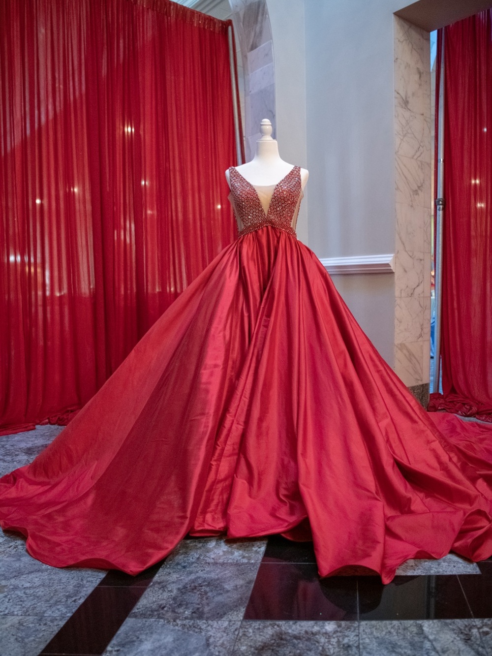 Elegant Couture Red Ball Gown Dress with Embellished Bodice